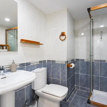 Blonzu Camboya Apartment